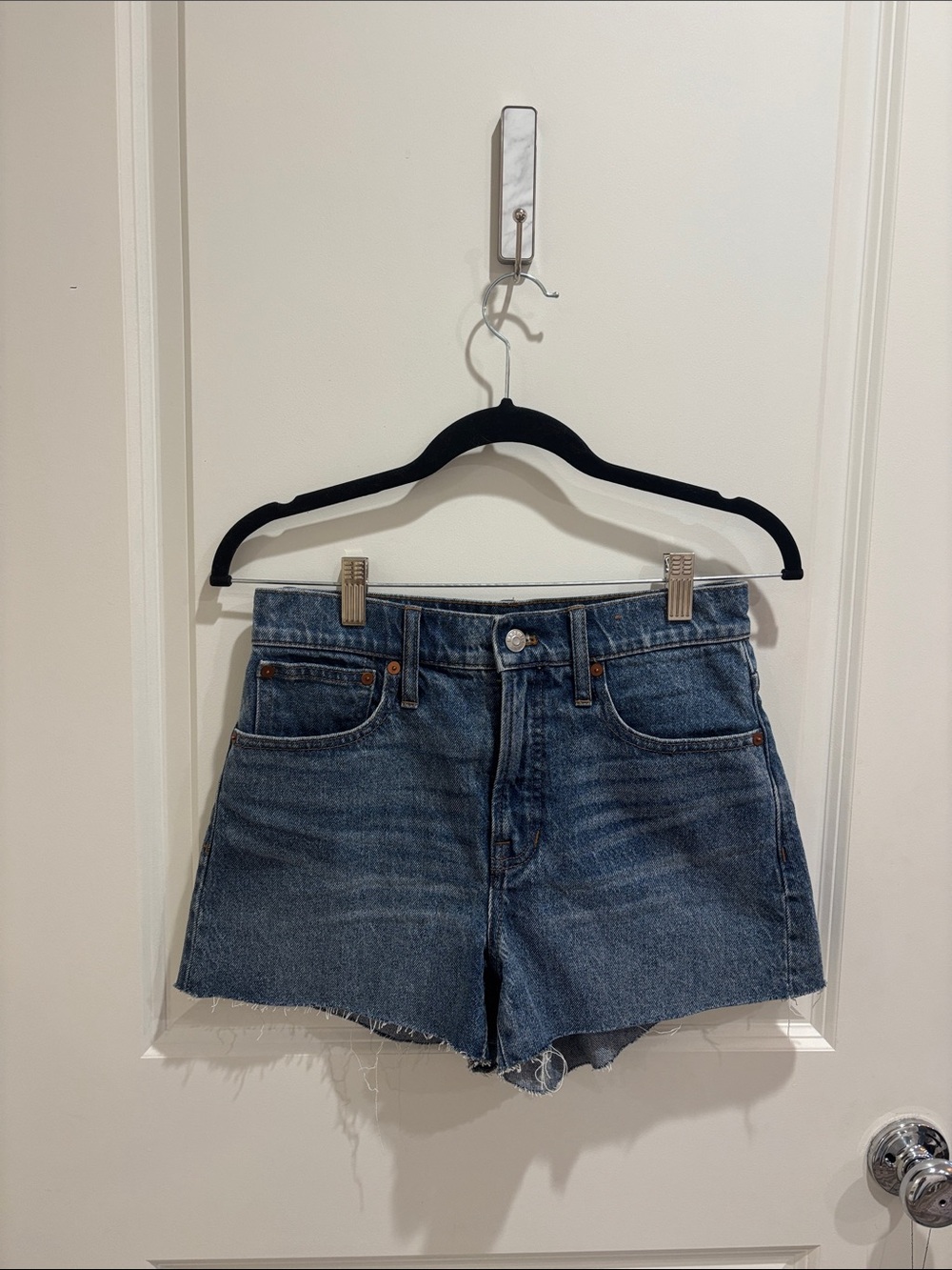 Madewell Women's Vintage Blue Raw-Hem Denim Shorts